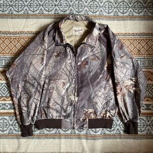 VTG Woolrich Men’s Camo Jacket, size Large. Saddle cloth Realtree Hardwoods. 🔥